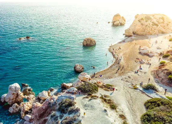 Plage de l'île de Chypre au départ de l'aéroport Nantes Atlantique 